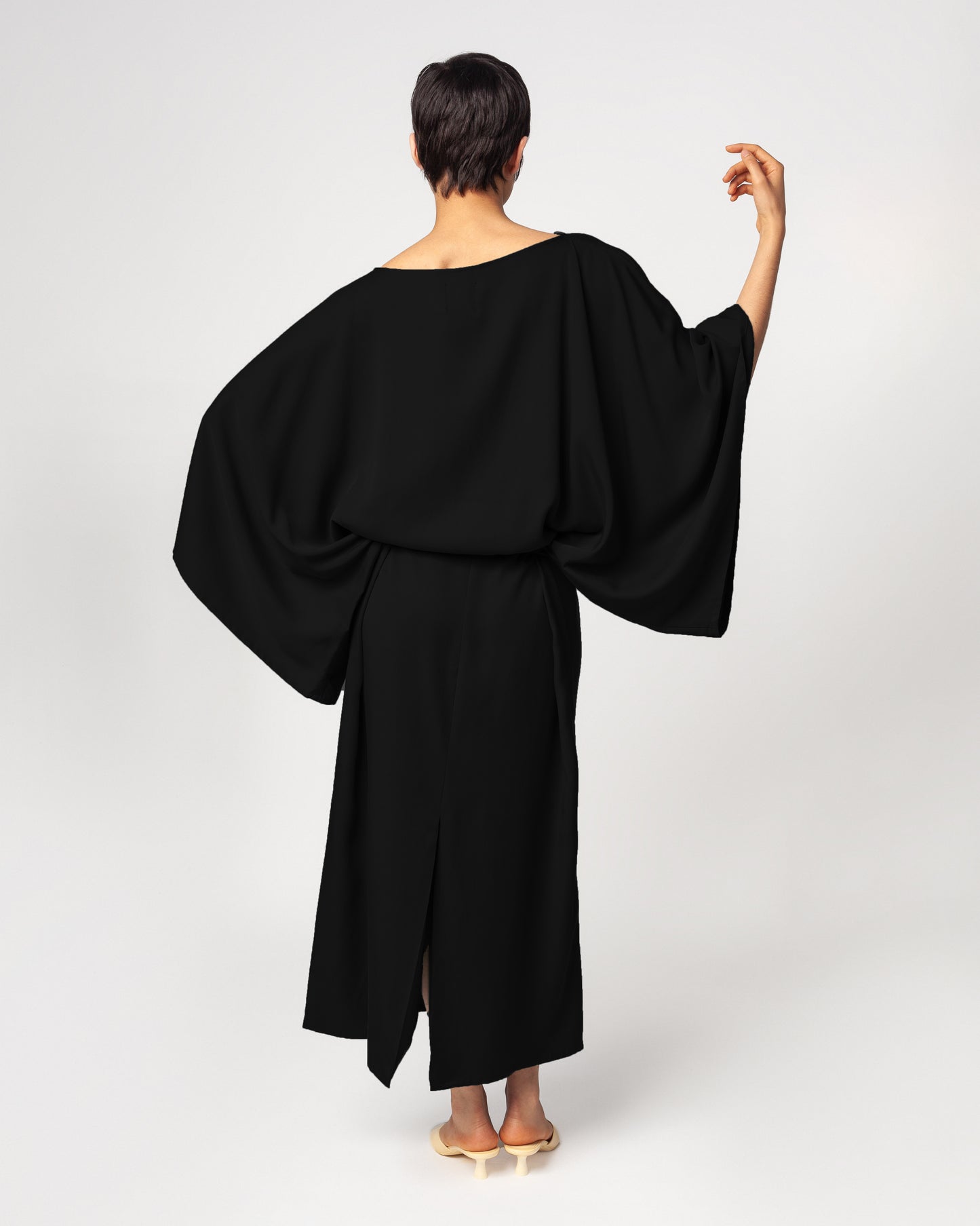 Vestido Aoki Negro