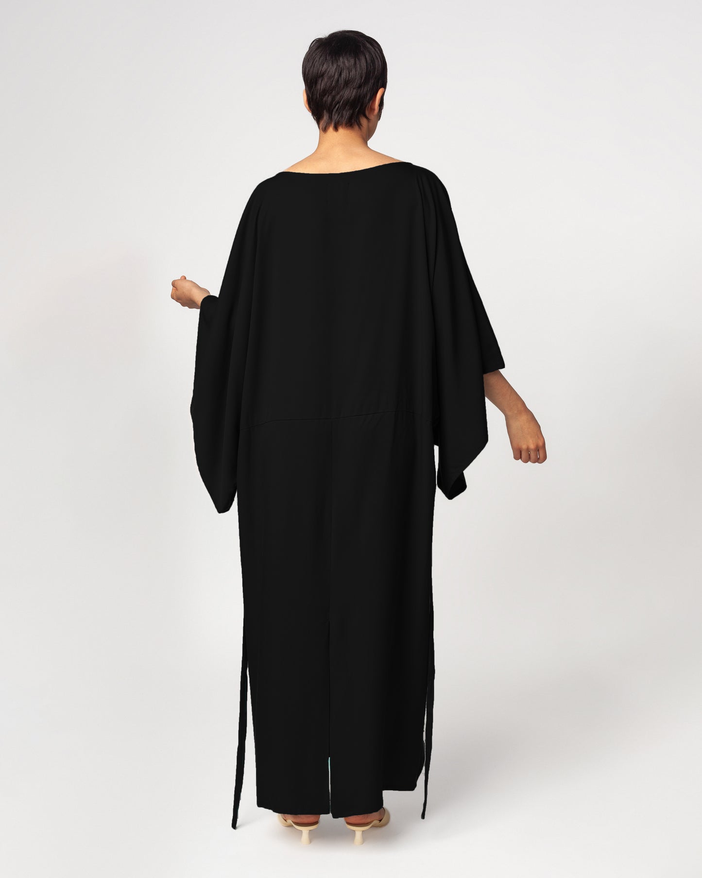 Vestido Aoki Negro