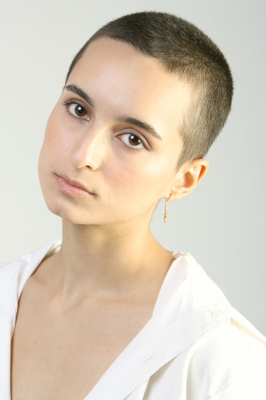 Pendiente Espagueti Oro