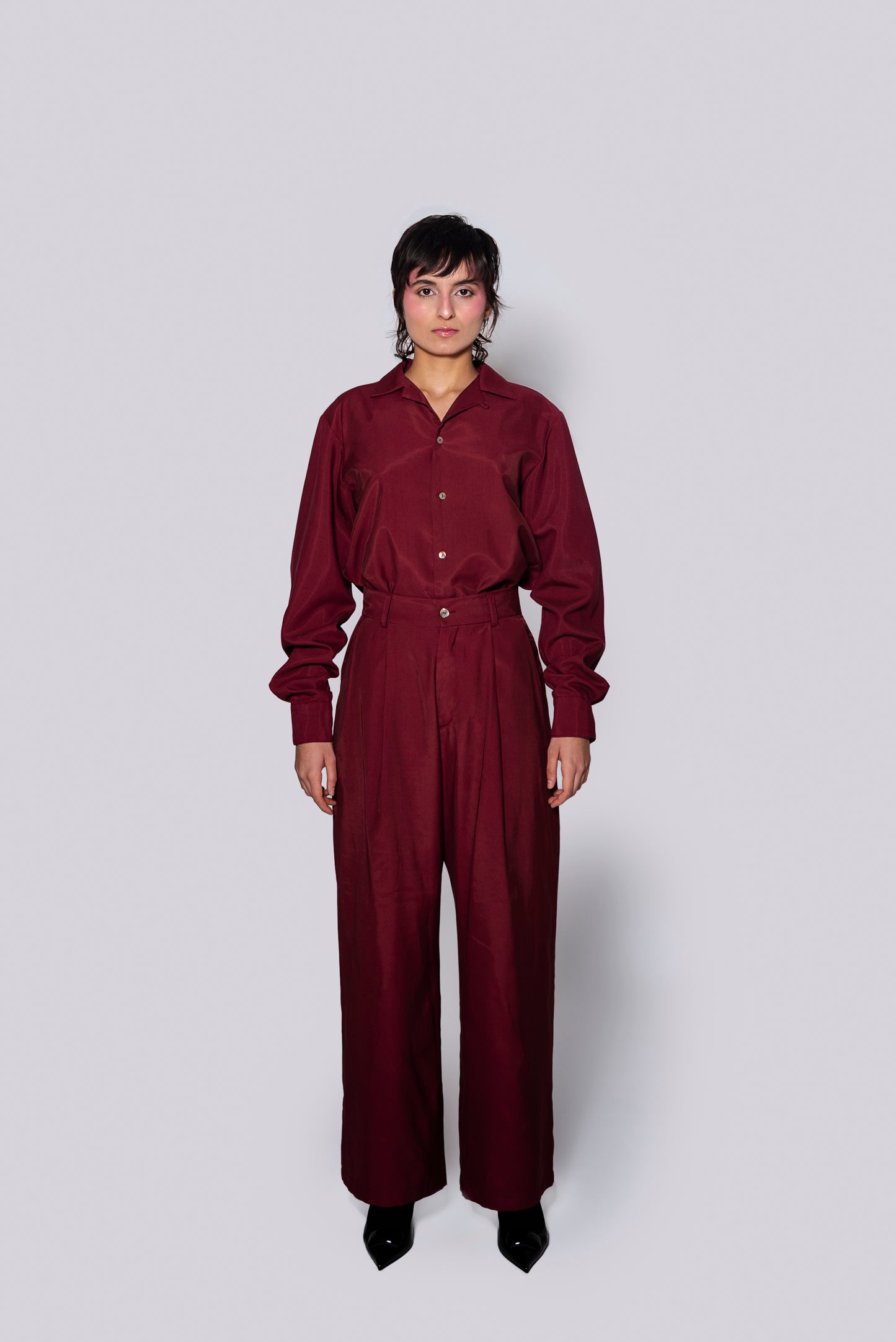 Pantalón Tokio Tencel Burdeos