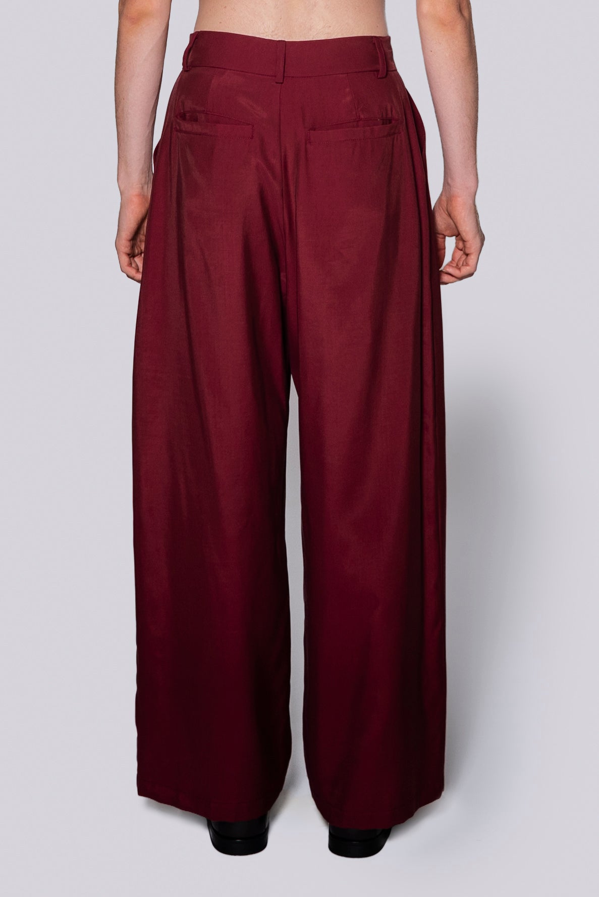 Pantalón Tokio Tencel Burdeos